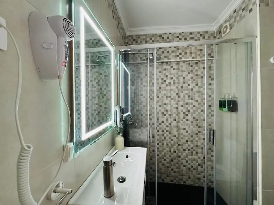 Increible Piso Al Lado Del Centro De Malaga Apartment